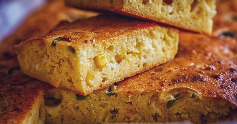 Jalapeño and Corn-Stuffed Cornbread