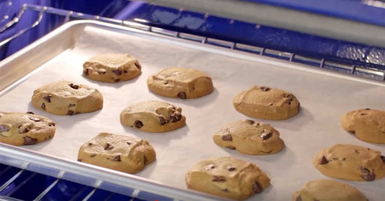 The Real Reason We Bake Things At 350 Degrees