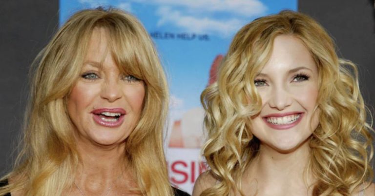 Women Start Turning Into Their Mothers When They Turn 33, Study Shows