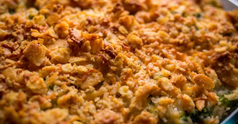 Cheesy Turkey and Broccoli Bake