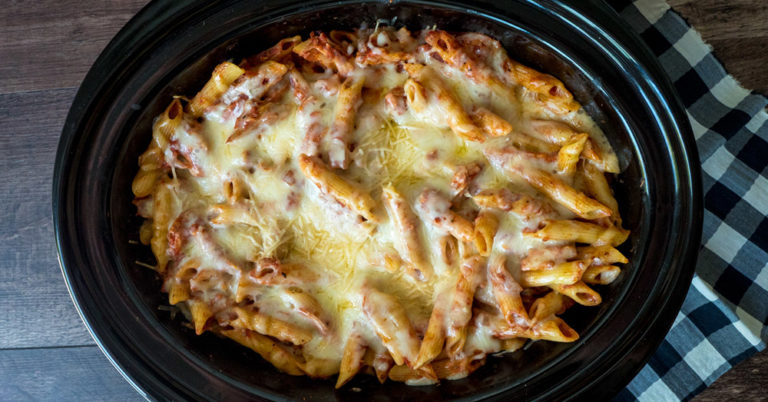 Slow Cooker Chicken Parmesan Pasta
