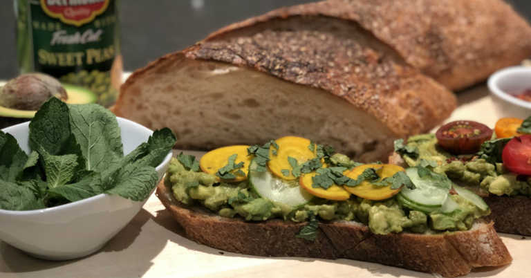 Are Peas The New Avocado? These Del Monte Avocado Sweet Pea Toasts Make A Good Argument For It