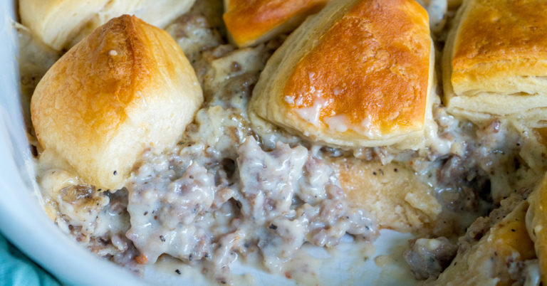 Biscuits and Gravy Breakfast Casserole