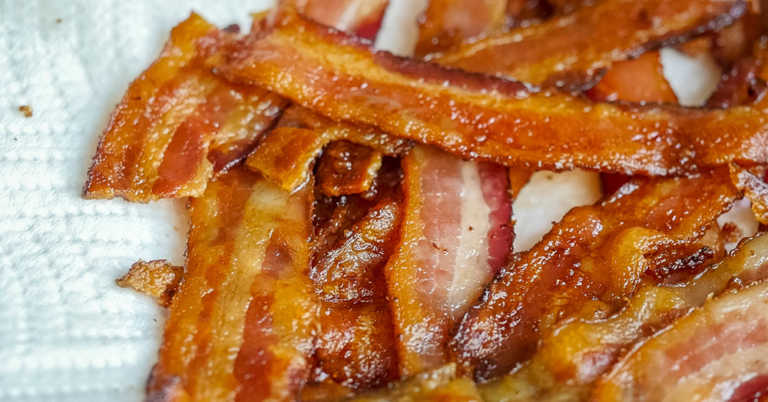 How To Cook Bacon in the Oven