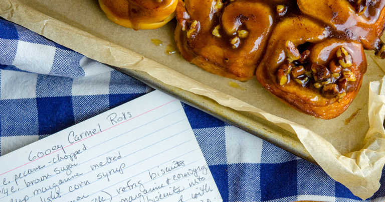 Recipe Tin Project: Gooey Caramel Rolls