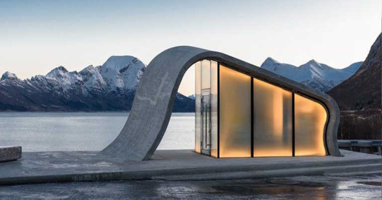 Norway Just Opened The ‘World’s Most Beautiful Public Restroom’ Where You Can View The Northern Lights