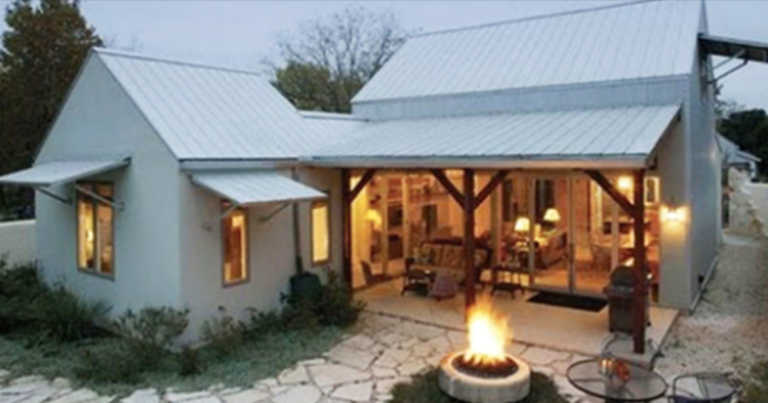 Couple Wins ‘The Best Retirement Home’ Award For Their Unique Design