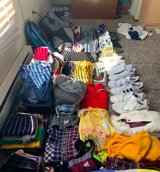 Student Reveals How She Packed 50 Items Of Clothing And 9 Pairs Of ...