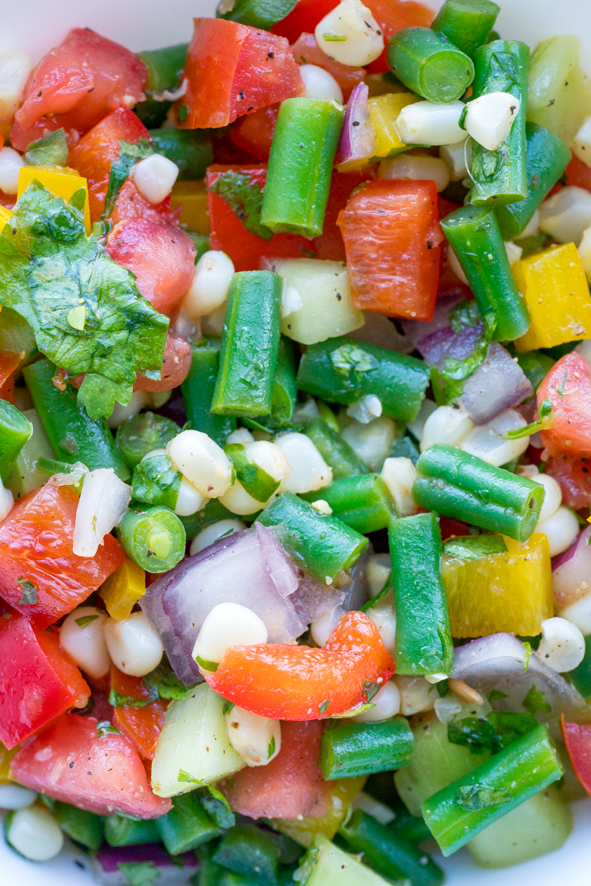 https://cdn.greatlifepublishing.net/wp-content/uploads/sites/2/2019/08/21173426/Martha-Stewarts-Chopped-Vegetable-Salad-7.jpg