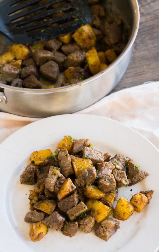 Herby Garlic Butter Steak Bites With Potatoes 12 Tomatoes 