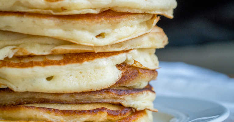 How to Make Perfect Buttermilk Pancakes