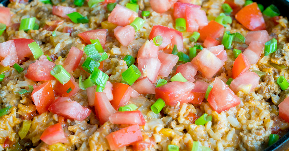 https://cdn.greatlifepublishing.net/wp-content/uploads/sites/2/2019/09/21112544/Weeknight-Cheesy-Taco-Rice-Skillet-OG-1.jpg