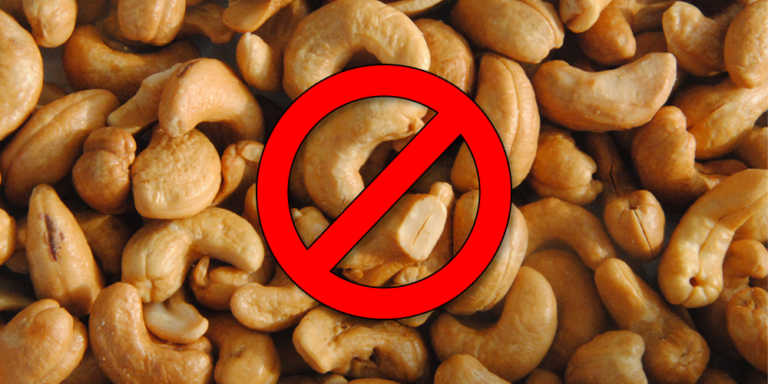 5 Foods People Eat That Are Dangerous
