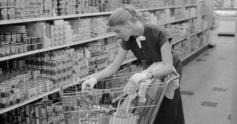 Things We Miss About Grocery Stores In the Old Days