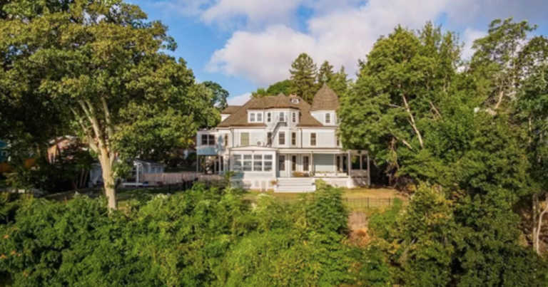 ‘Legally Haunted’ Mansion In New York Is Looking For A Buyer