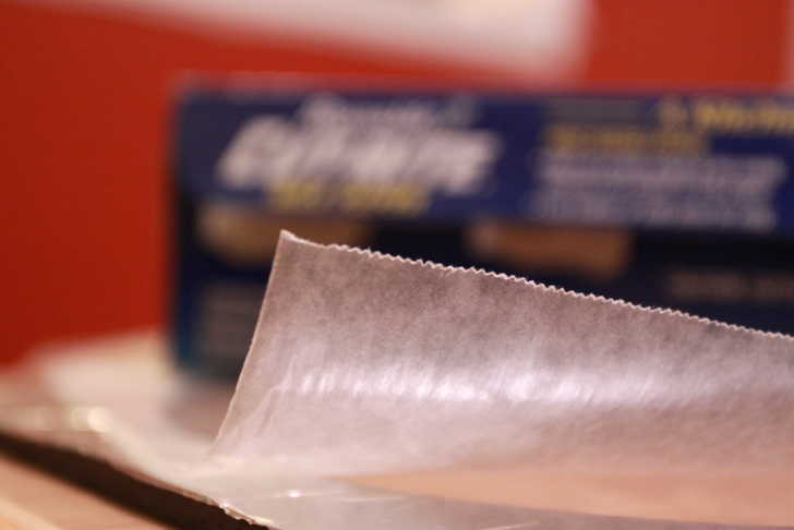 Baking Paper vs. Wax Paper: Which One Should You Use? - HICAPS Mktg. Corp.