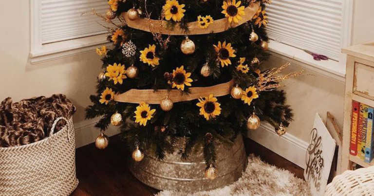 New Trend Sees People Decorating Their Christmas Tree With Sunflowers
