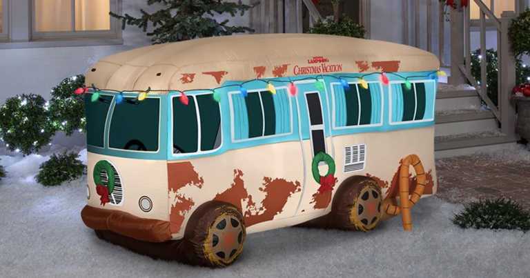 This Inflatable ‘Christmas Vacation’ RV Is Gonna Look Real Nice In Your Front Yard, Clark