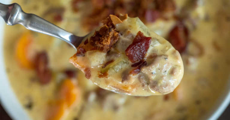 5 Hearty Slow Cooker Soups To Make This Fall