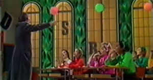 Adriano Celentano performing Prisencolinensinainciusol on Italian TV