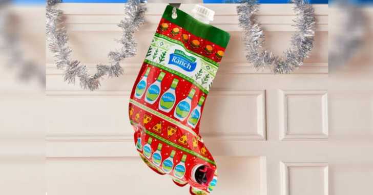 You Can Get A Stocking Filled With 52 Ounces Of Hidden Valley Ranch Dressing  | 12 Tomatoes