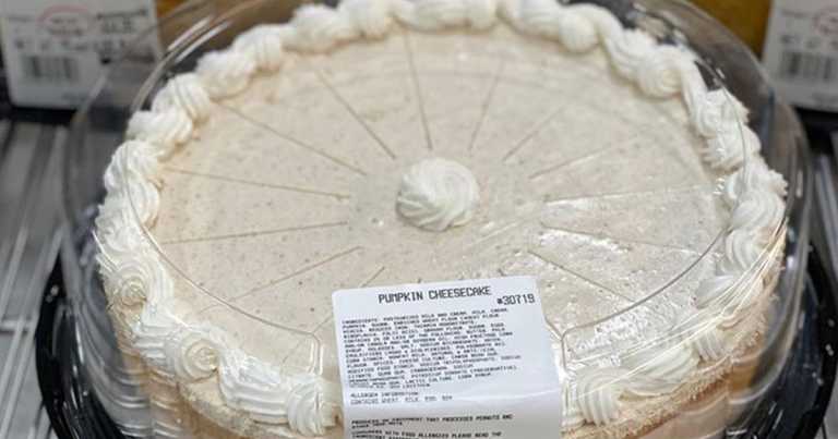 Costco Is Selling A 5-Pound Pumpkin Cheesecake For Thanksgiving