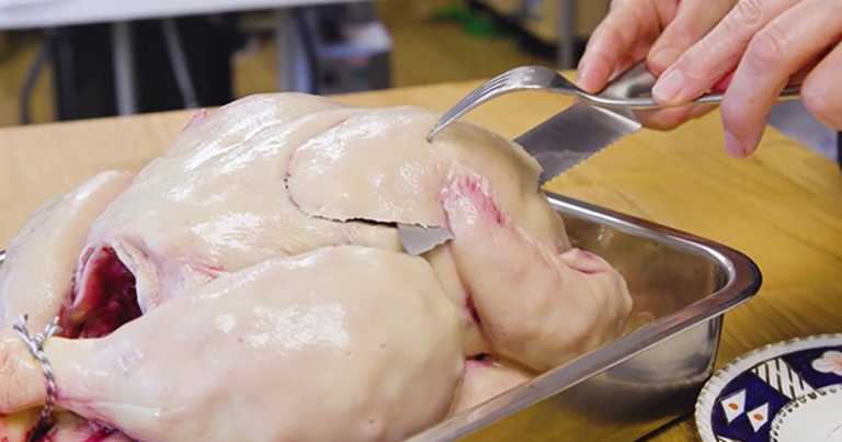 Woman Made A ‘Raw’ Turkey Cake To Trick Her Family On Thanksgiving