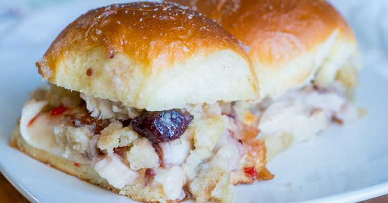 Thanksgiving Leftover Pull-Apart Sliders