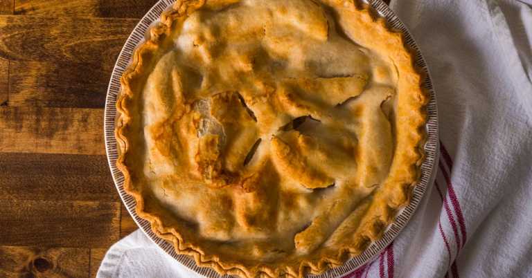 Paper Bag Apple Pie