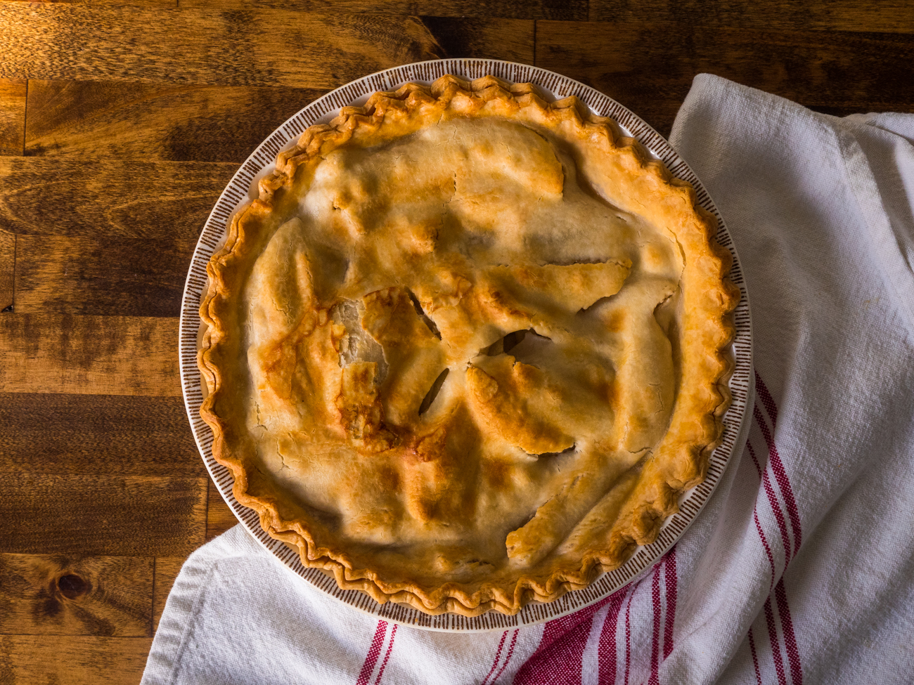 Apple Pie Baked in a Paper Bag®