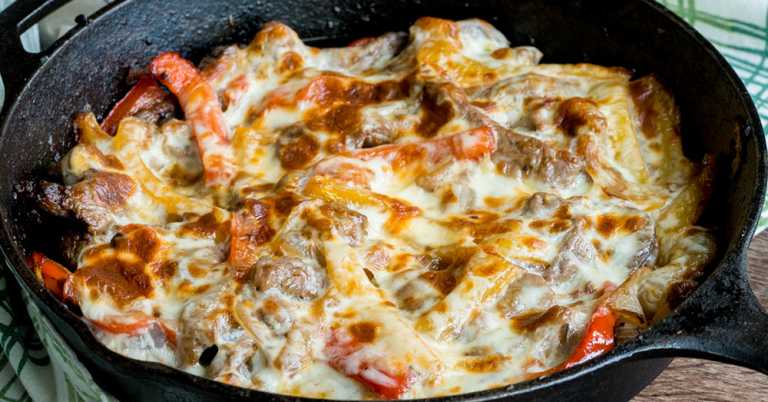 Philly Cheesesteak Skillet