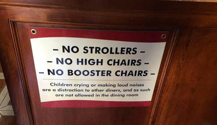 Restaurant Doesn’t Allow Children That Make Loud Noises And People Are Pissed