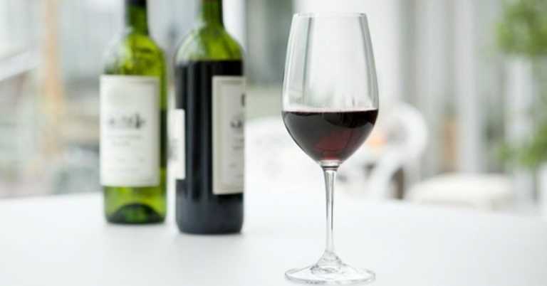 Drinking Wine Before Bed May Help You Lose Weight, Study Claims