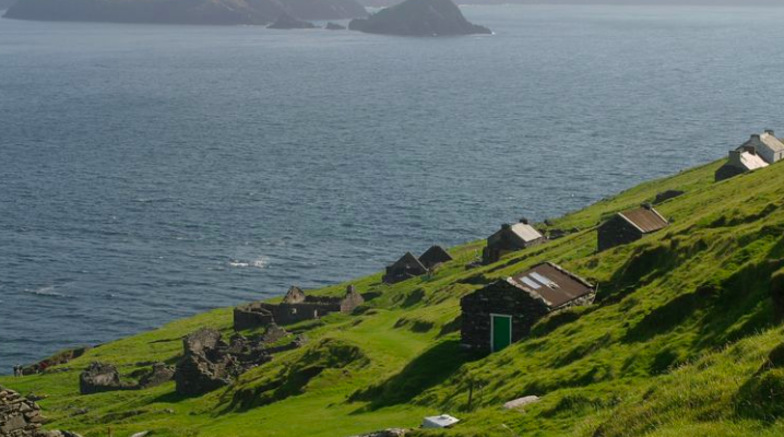 Remote Island In Ireland Is Looking For A Couple To Work At Their Coffee Shop Rent-Free