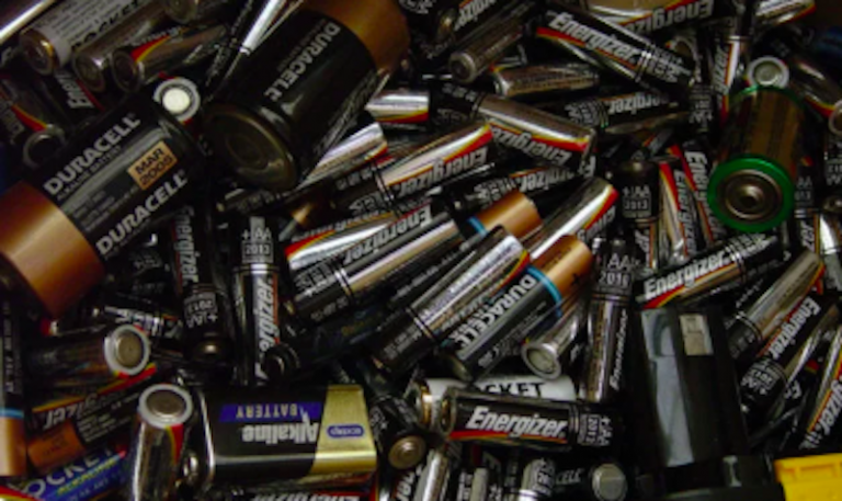 Why You Shouldn’t Keep Batteries In The Junk Drawer