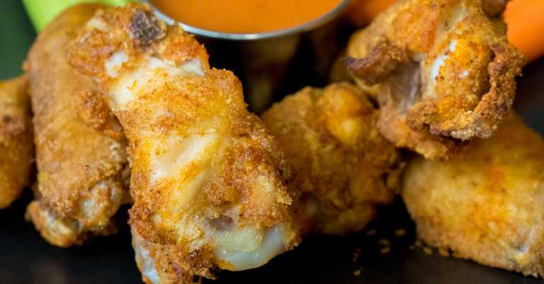 The Best Homemade Buffalo Wings