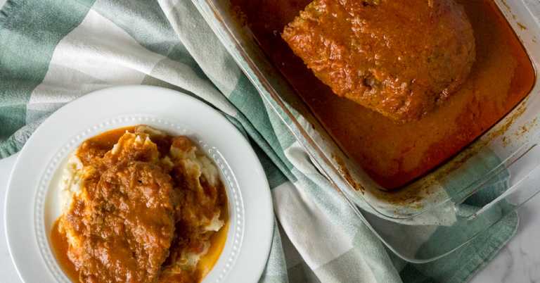 Nel’s Smothered Meatloaf