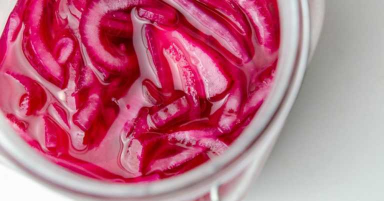 Quick Pickled Red Onions