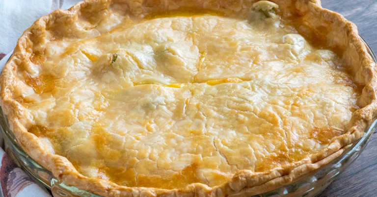 Broccoli Cheddar Chicken Pot Pie