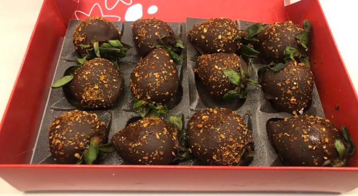 Spice It Up On Valentine’s Day With Edible Arrangements’ Ghost Pepper Chocolate Covered Strawberries