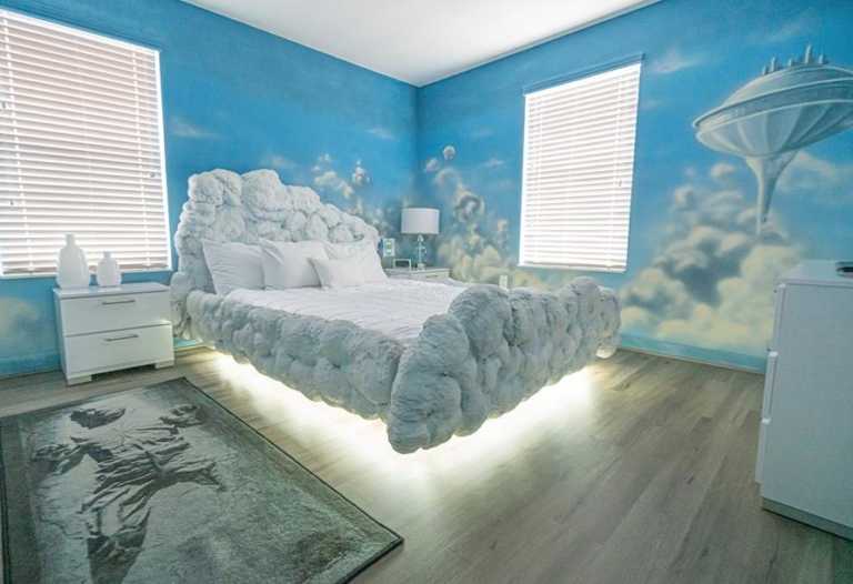 You Can Stay In A 9-Bedroom ‘Star Wars’-Themed Airbnb