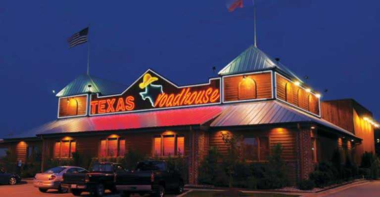 Texas Roadhouse CEO Gives Up His Salary To Benefit Restaurant Employees
