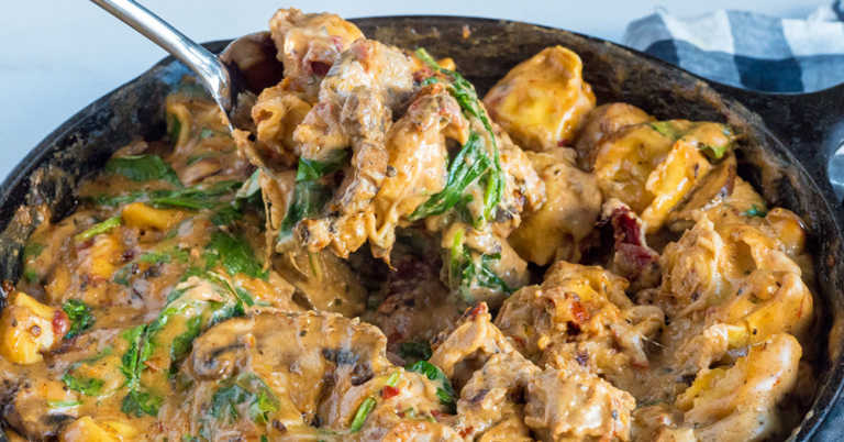 No-Boil Creamy Tortellini Skillet