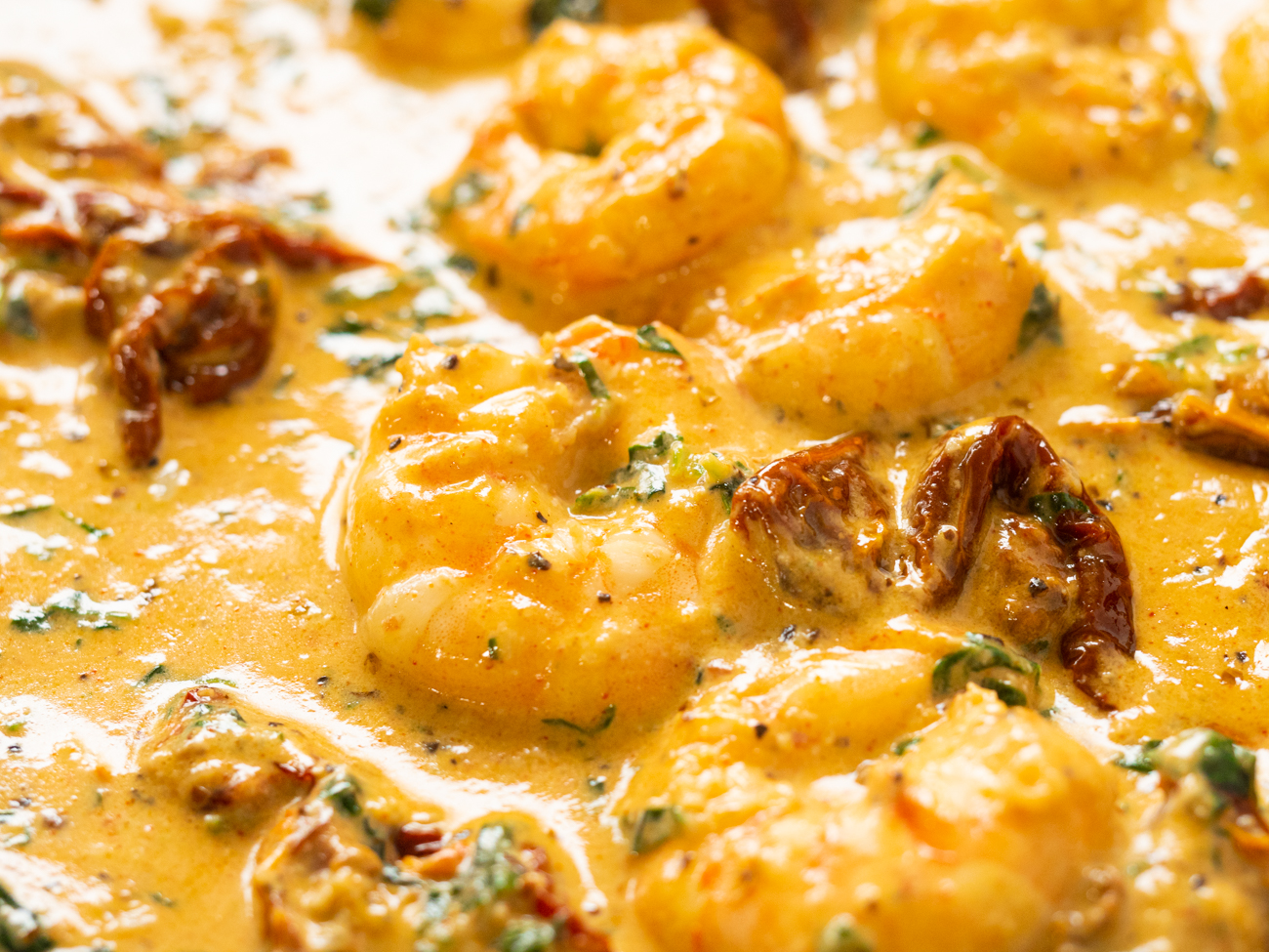 Easy Creamy Tuscan Shrimp Recipe • Salt & Lavender