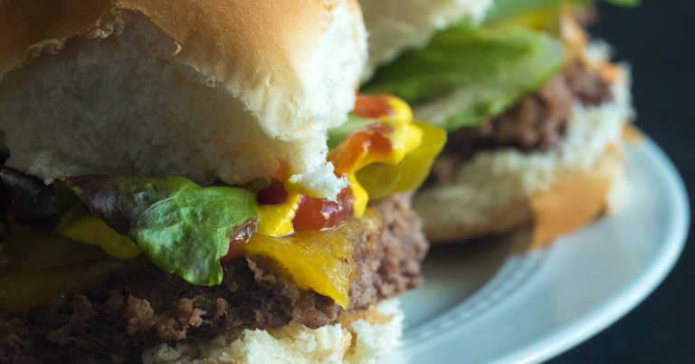 Sheet Pan Cheeseburger Sliders