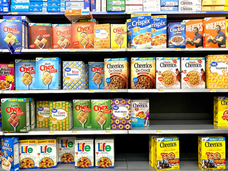 grocery store cereal aisle