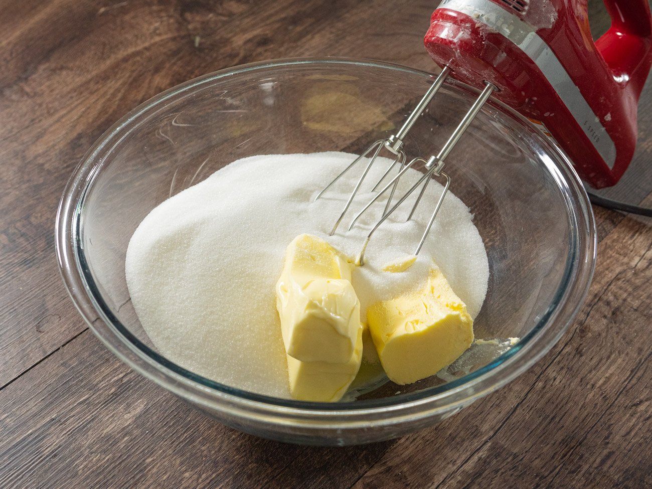 7-Up Pound Cake batter