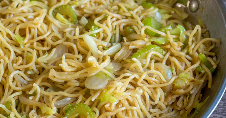 Copycat Panda Express Chow Mein
