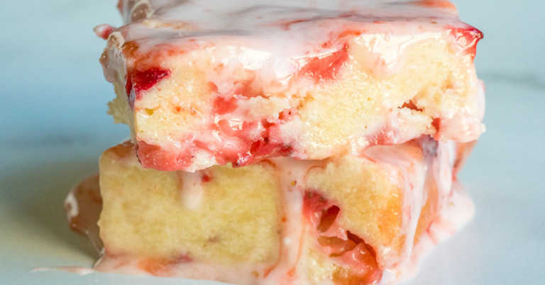 Strawberry Lemonade Blondies