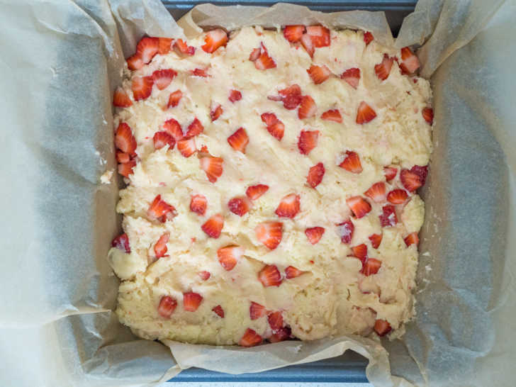 Strawberry Lemonade Blondies 12 Tomatoes